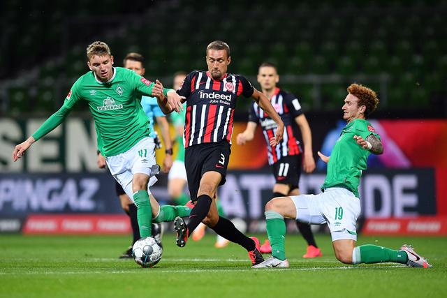 2026年WTT中国大满贯赛事：石洵瑶晋级，王曼昱面临挑战